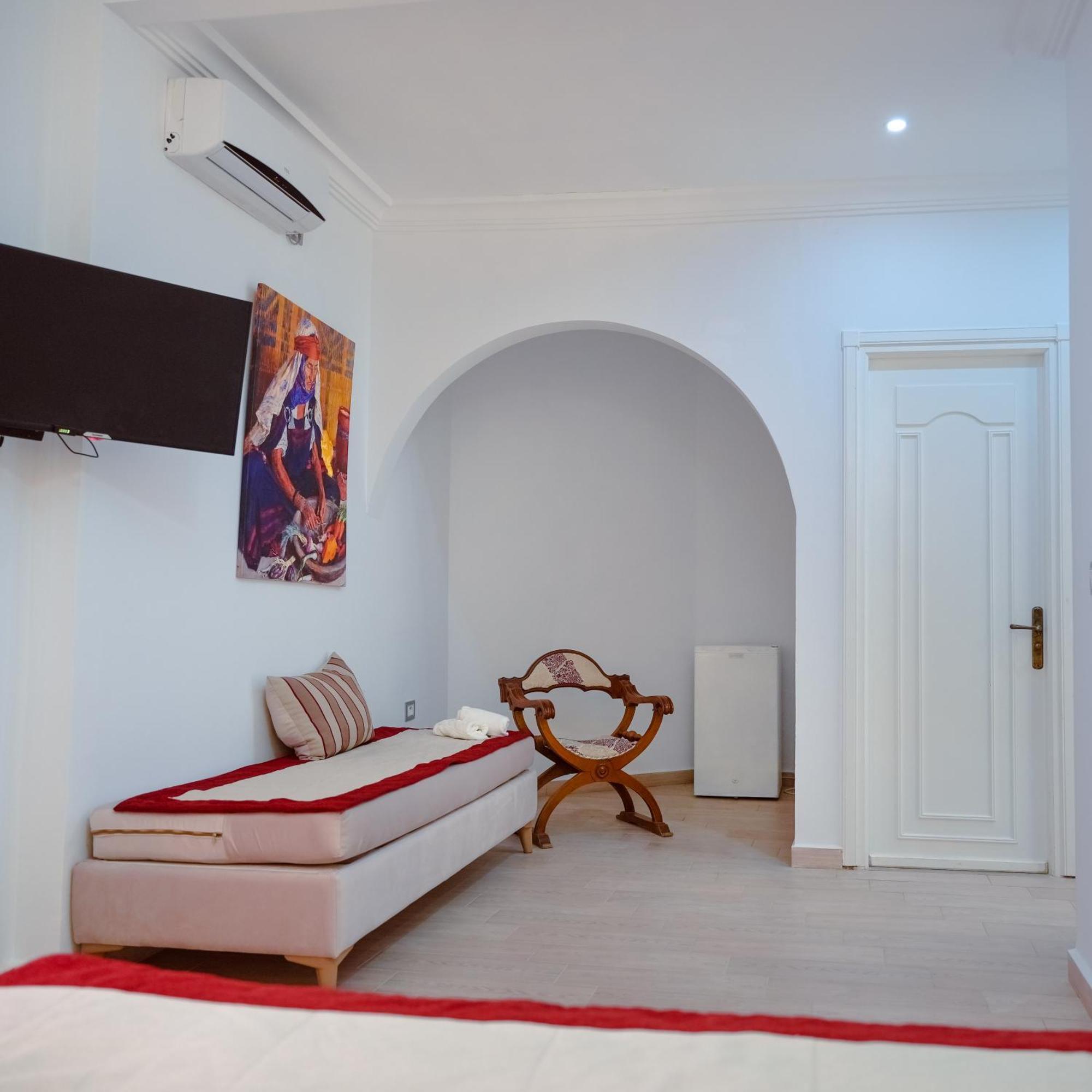 Dar Oguz Hotel Hammam al Ghazzaz Kültér fotó